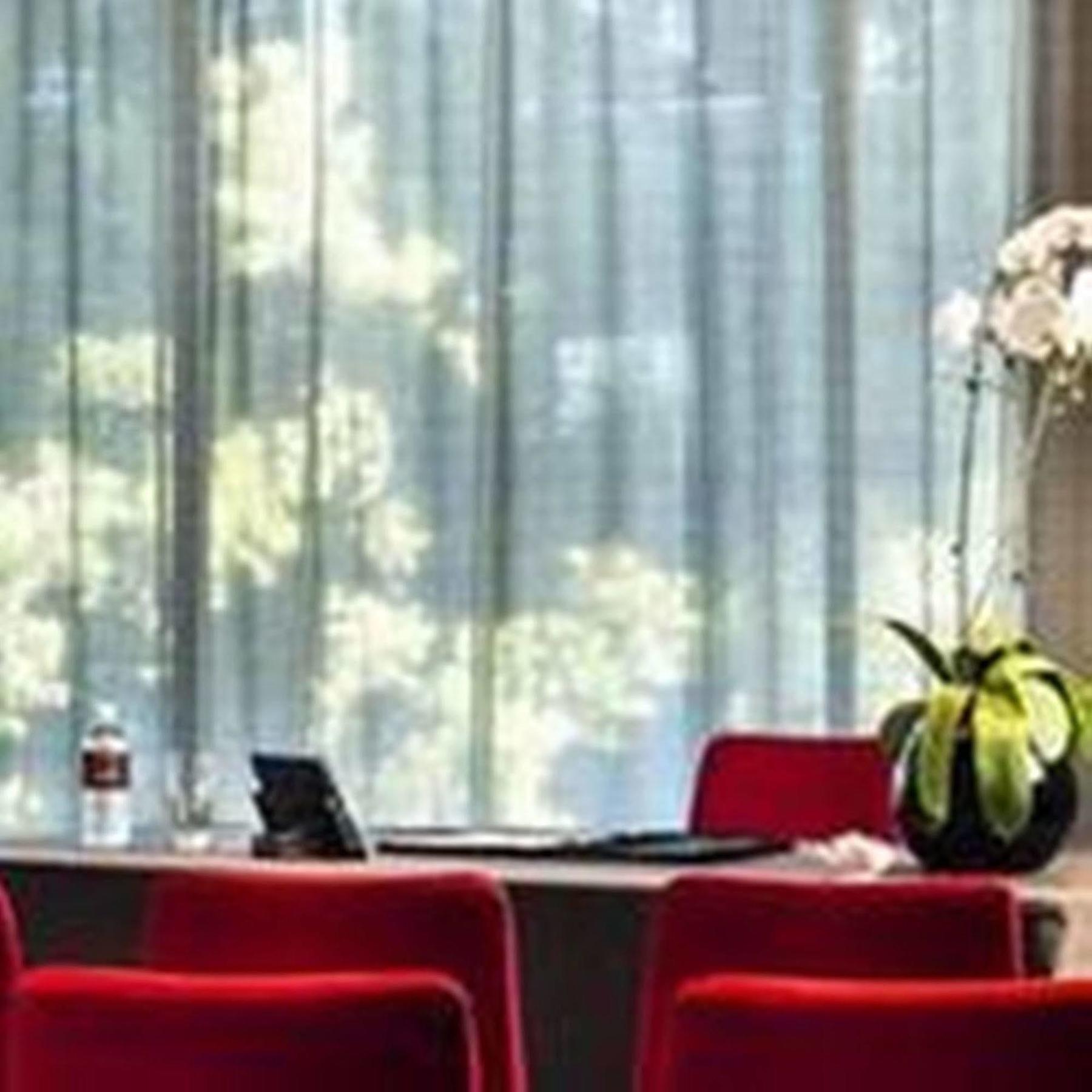 Fraser Suites Perth Zewnętrze zdjęcie The interior of the hotel
