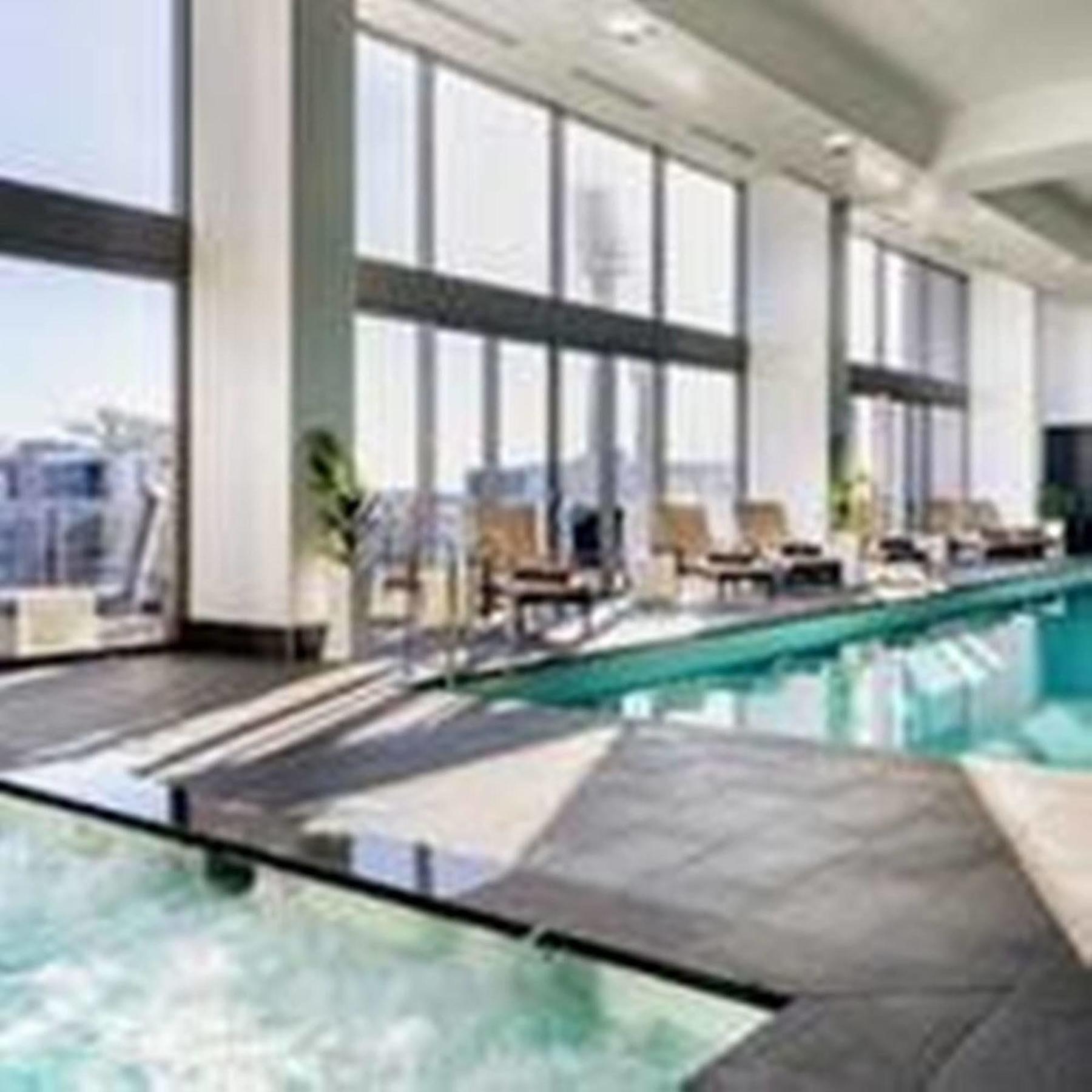 Fraser Suites Perth Zewnętrze zdjęcie The pool at the 1018